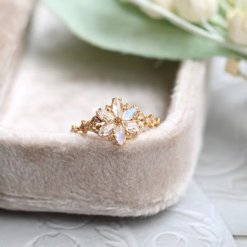 Floret Ring