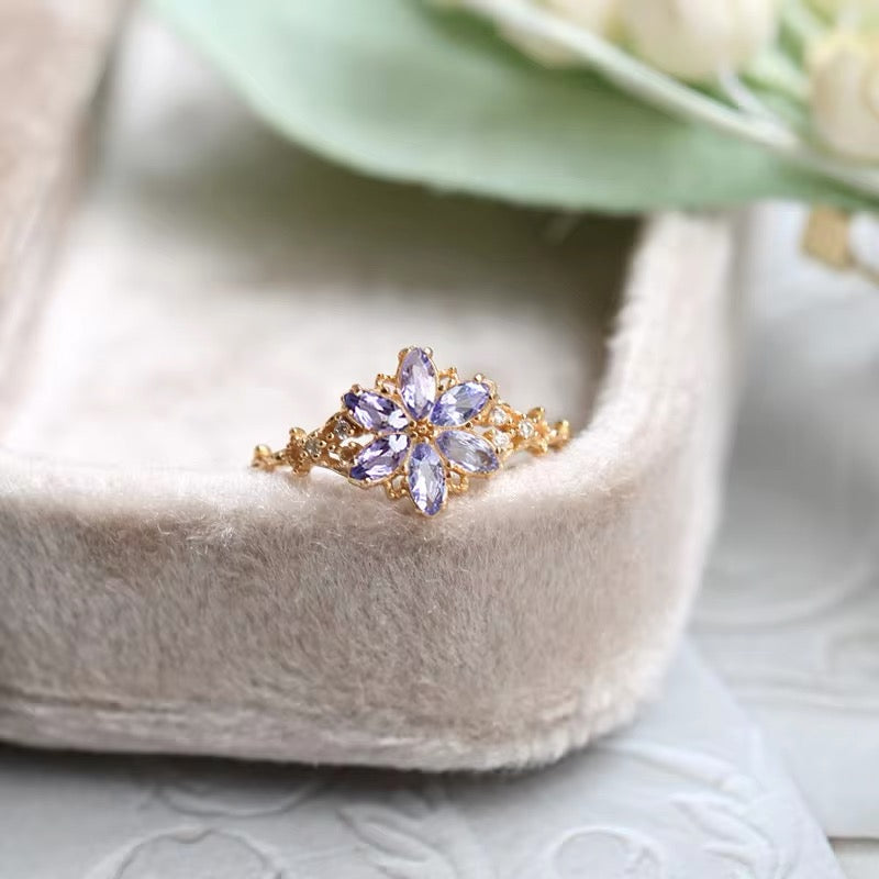 Floret Ring