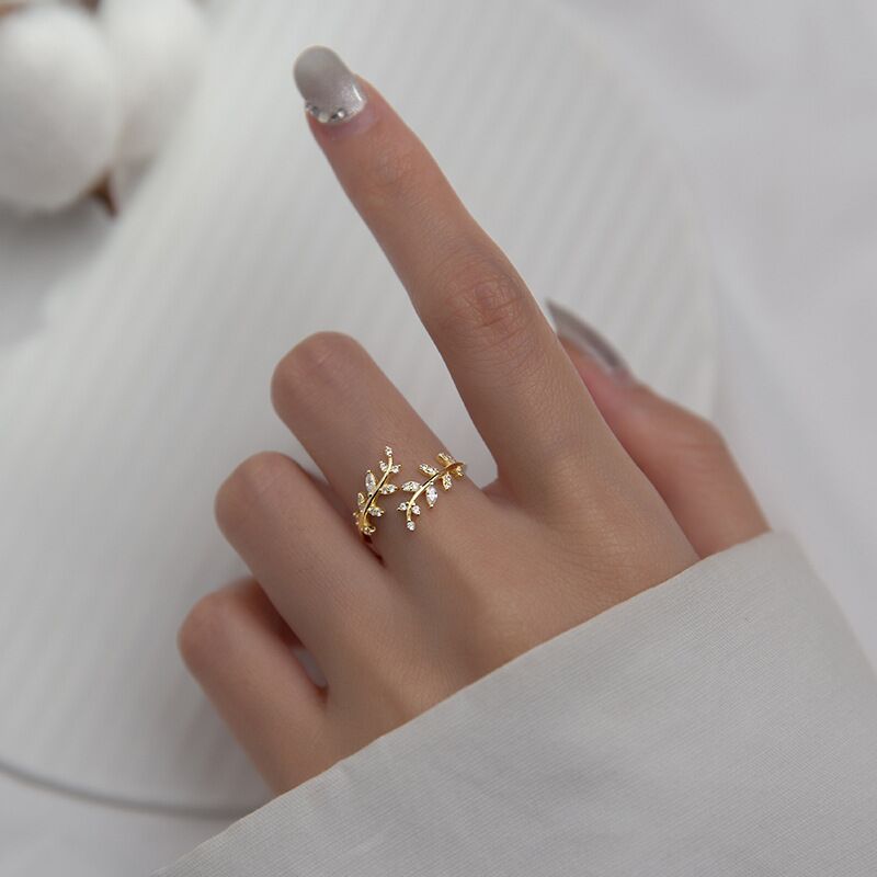 Leaf Band Ring