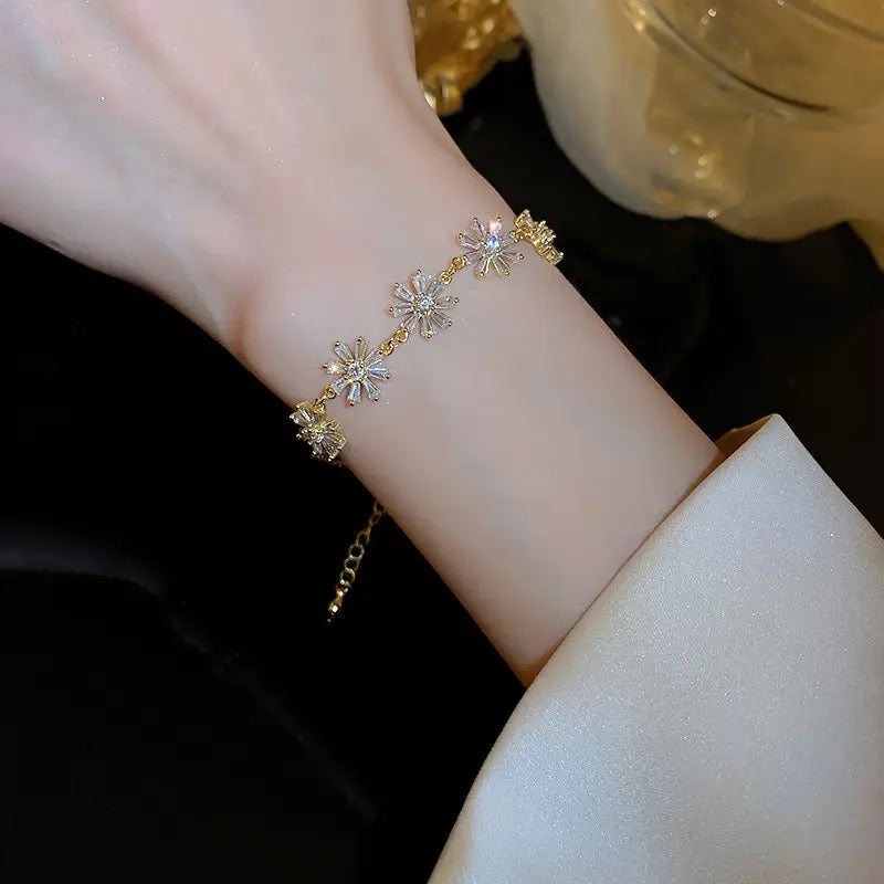 Zircon Sunflower Bracelet