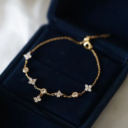 Dainty sparkle Bracelet